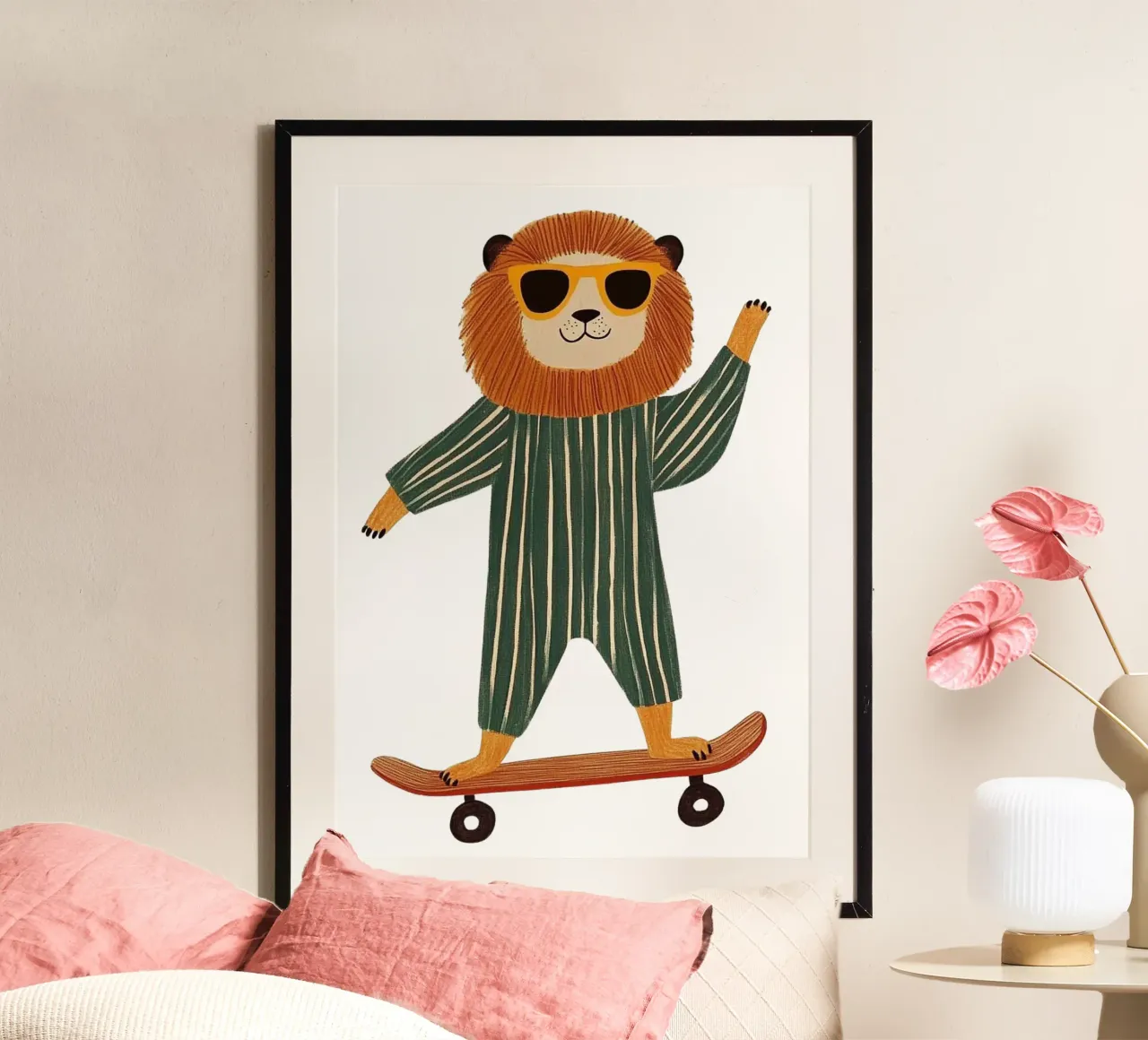 Leone su skateboard poster con telaio in alluminio da HookASmile