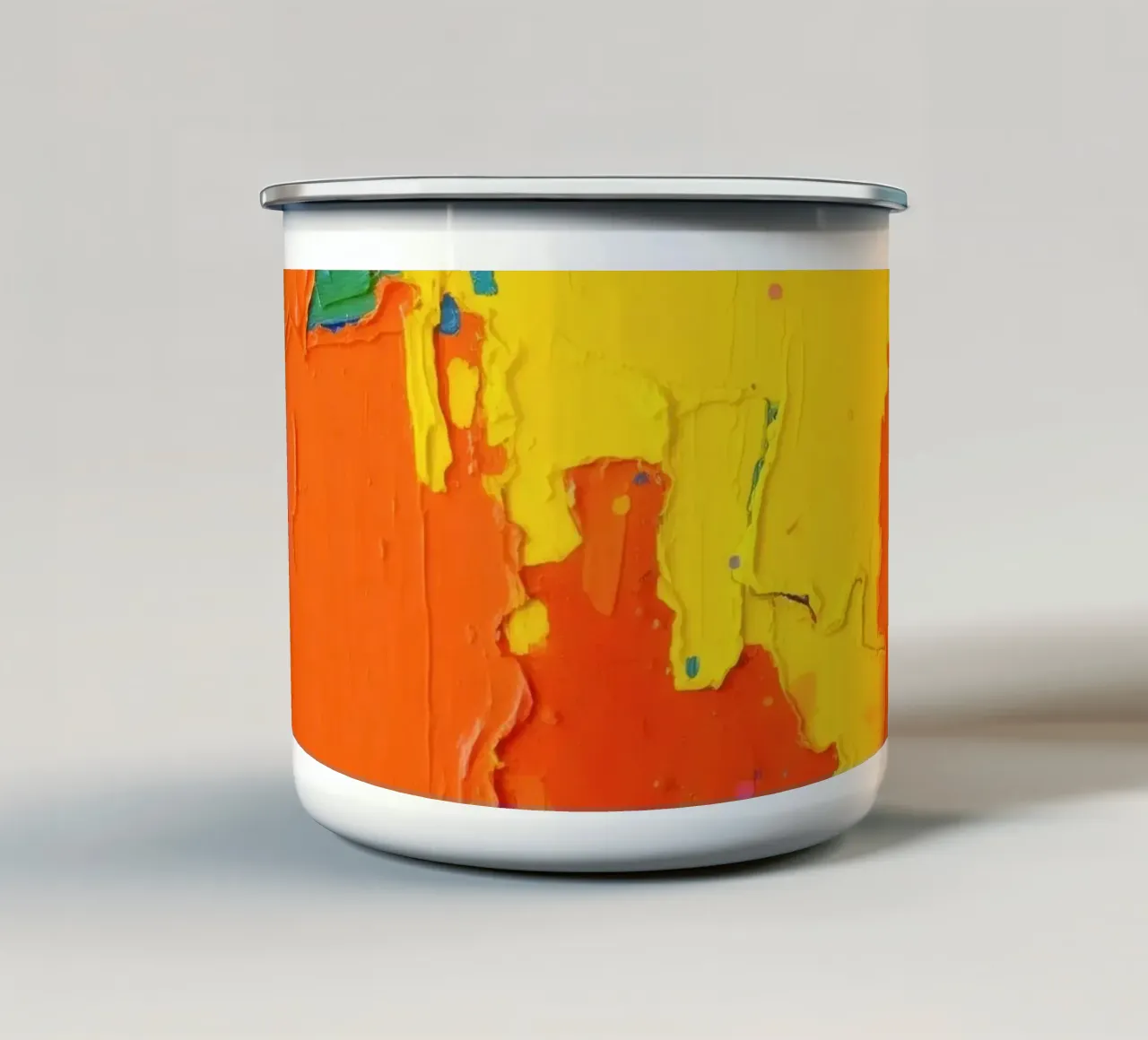 pittura astratta con colori vivaci e texture a macchia d'olio tazza in smalto da DesignDoodle