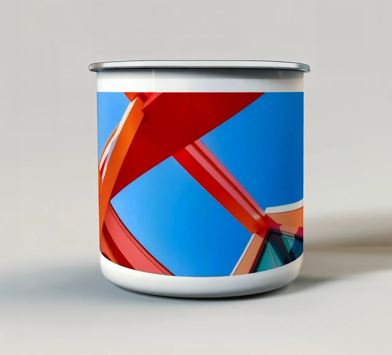 architecture géométrique sous un ciel bleu clair capture moderne mug en émail de DesignDoodle