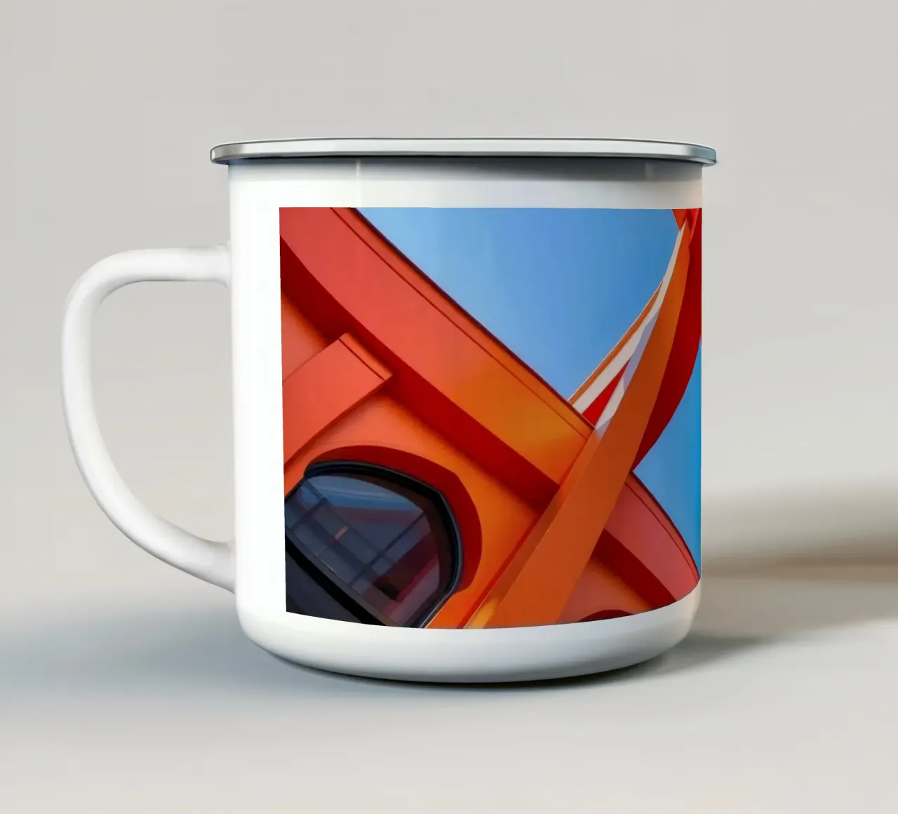architecture géométrique sous un ciel bleu clair capture moderne mug en émail de DesignDoodle