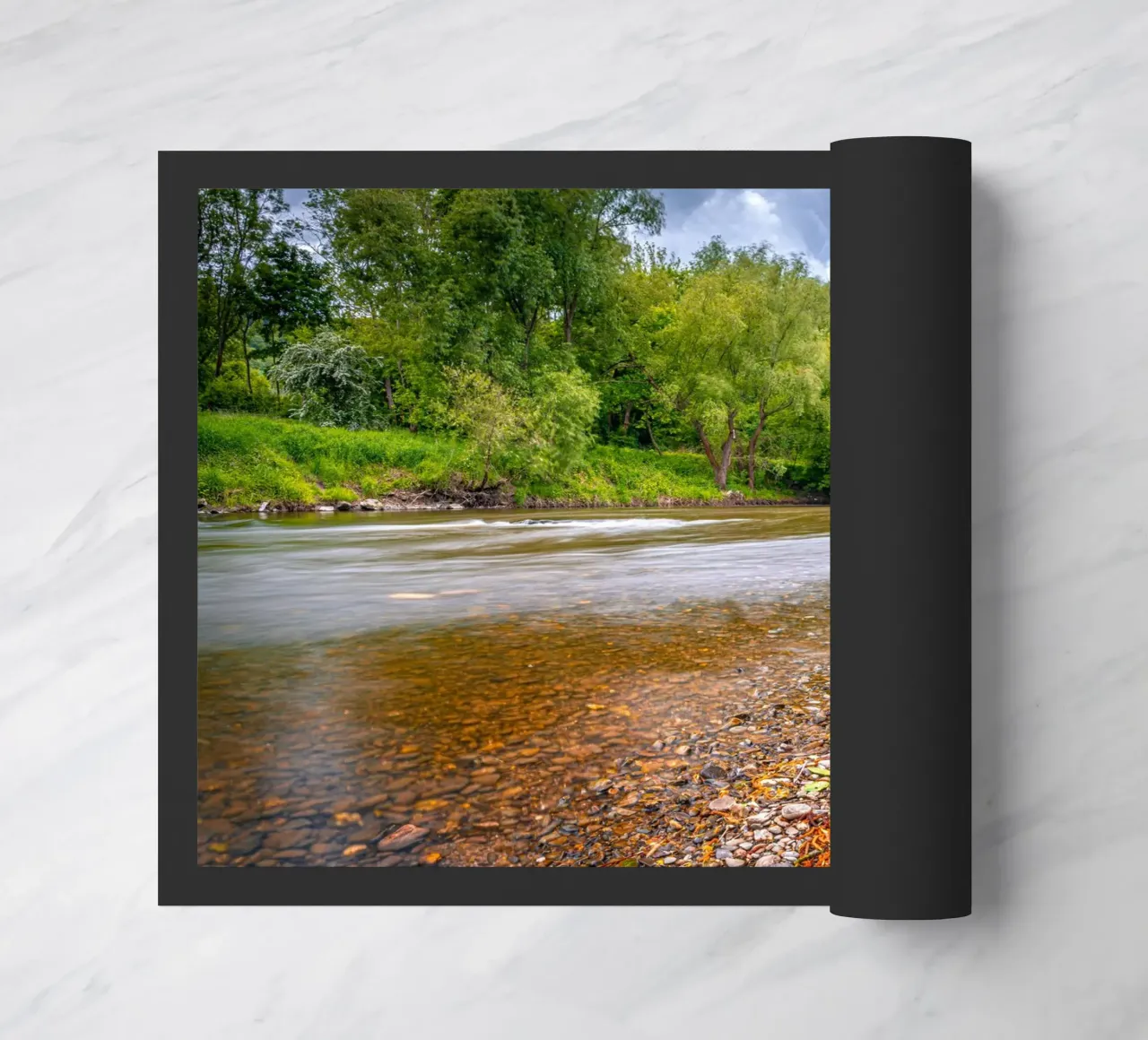 Fiume Saale con spiaggia di ghiaia vicino a Jena in primavera zerbino da Marcus Beckert | Fotografie