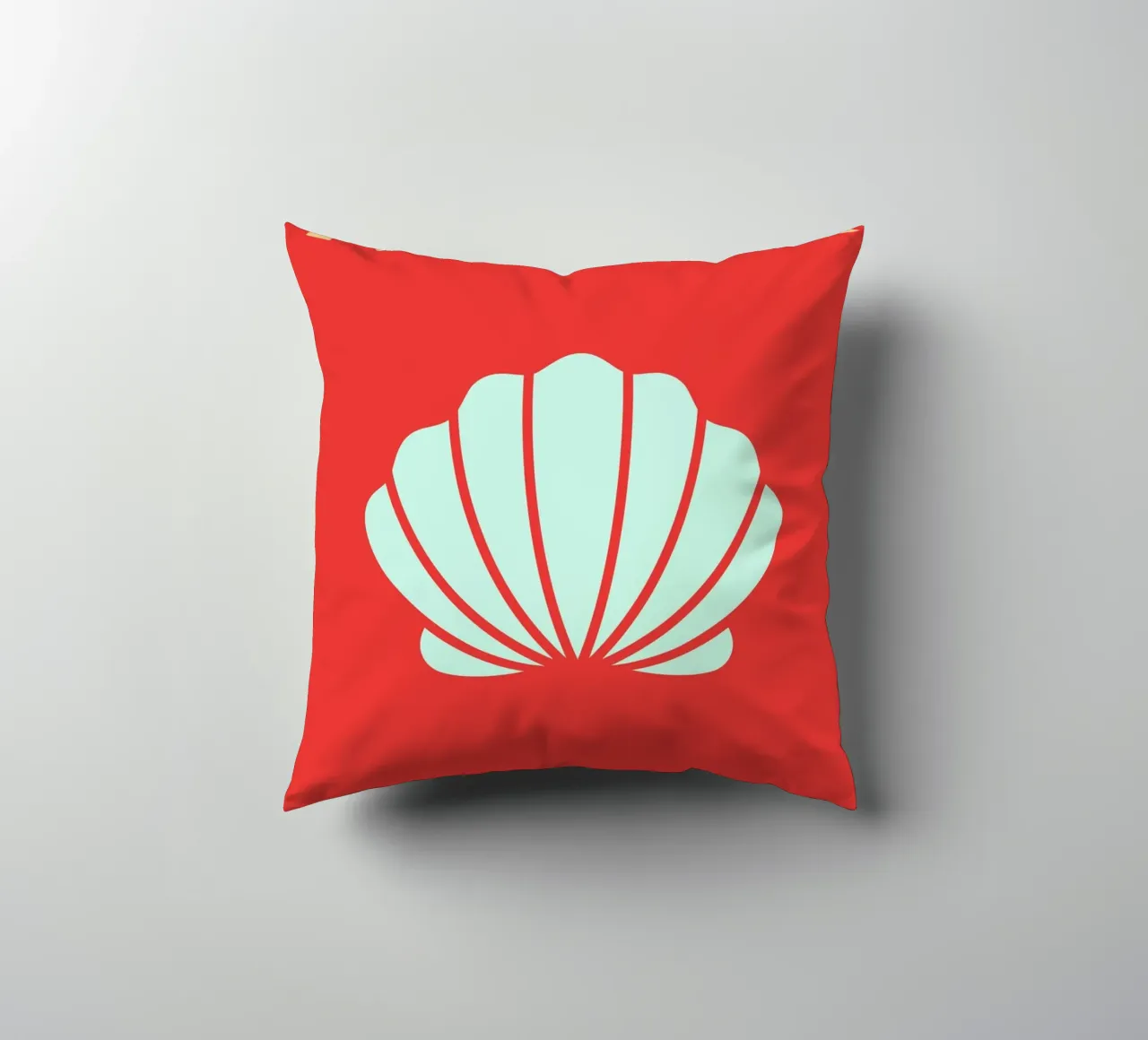 Conchiglia rossa Retro Beach Ocean Pop Art Illustrazione cuscino da NorwesClub