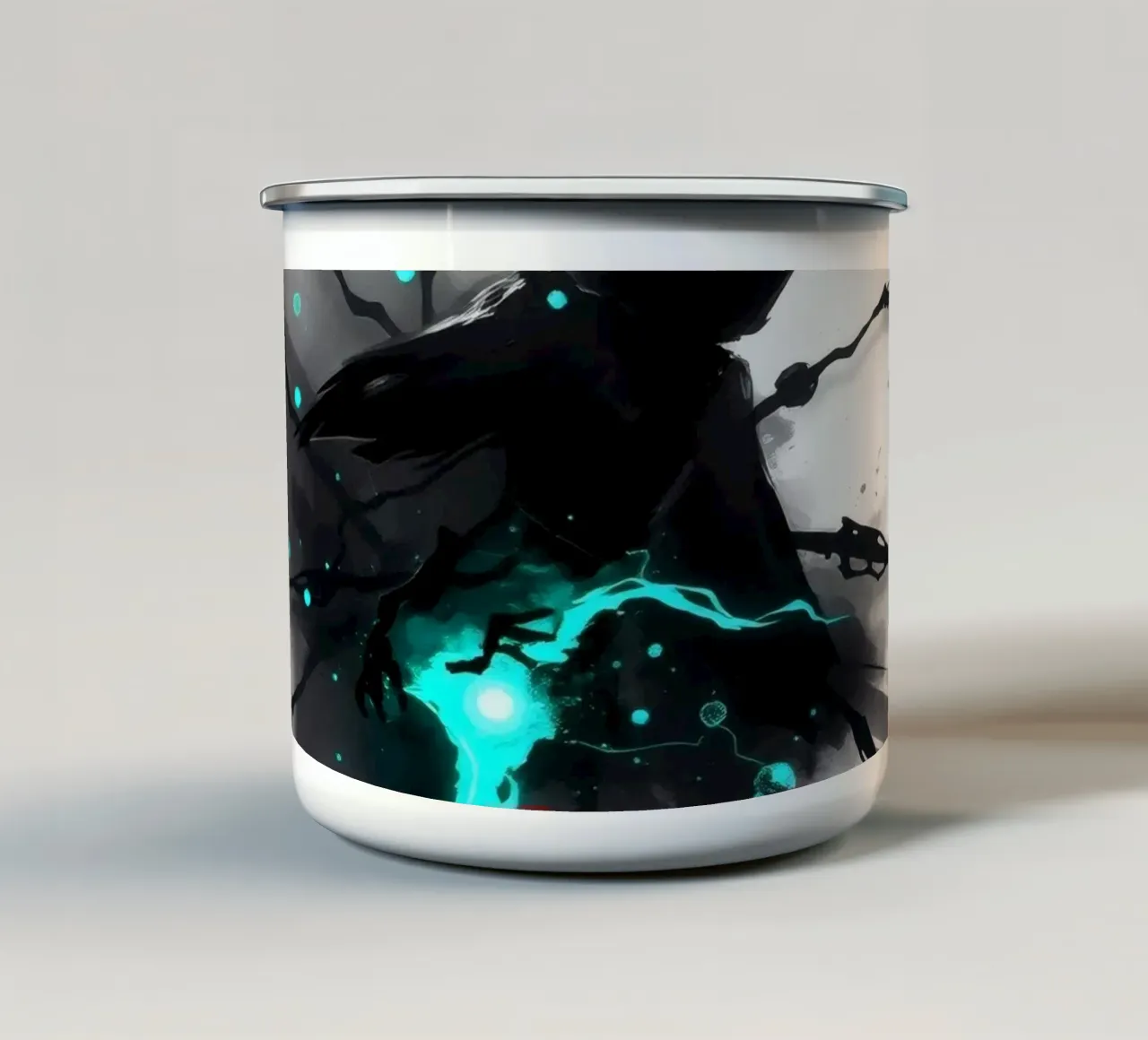 figura che emerge dall'ombra con energia elettrica blu tazza in smalto da DesignDoodle