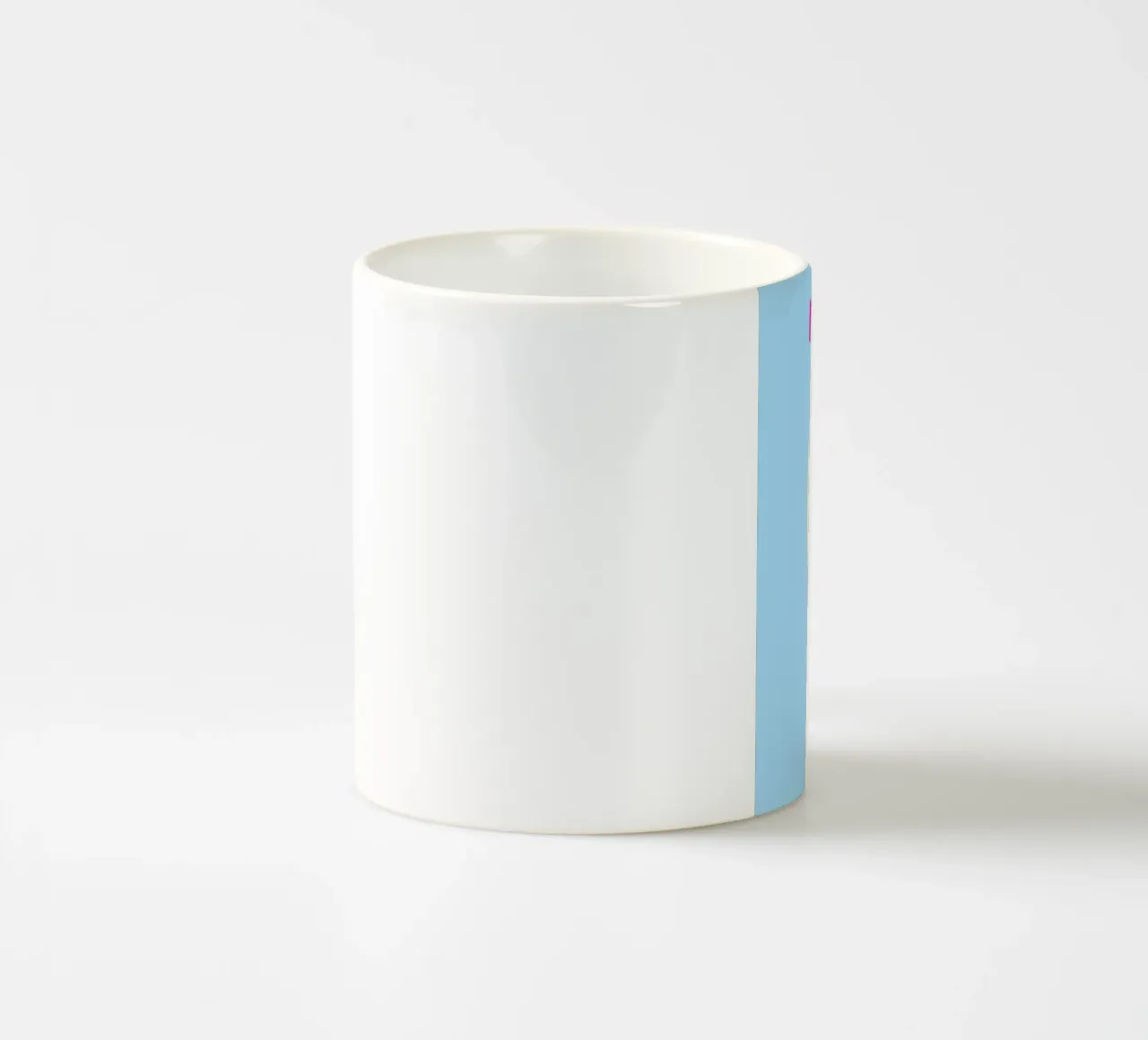 Planche de surf rétro tropicale Jaune Bleu Pop Art Beach Print mug en céramique de NorwesClub