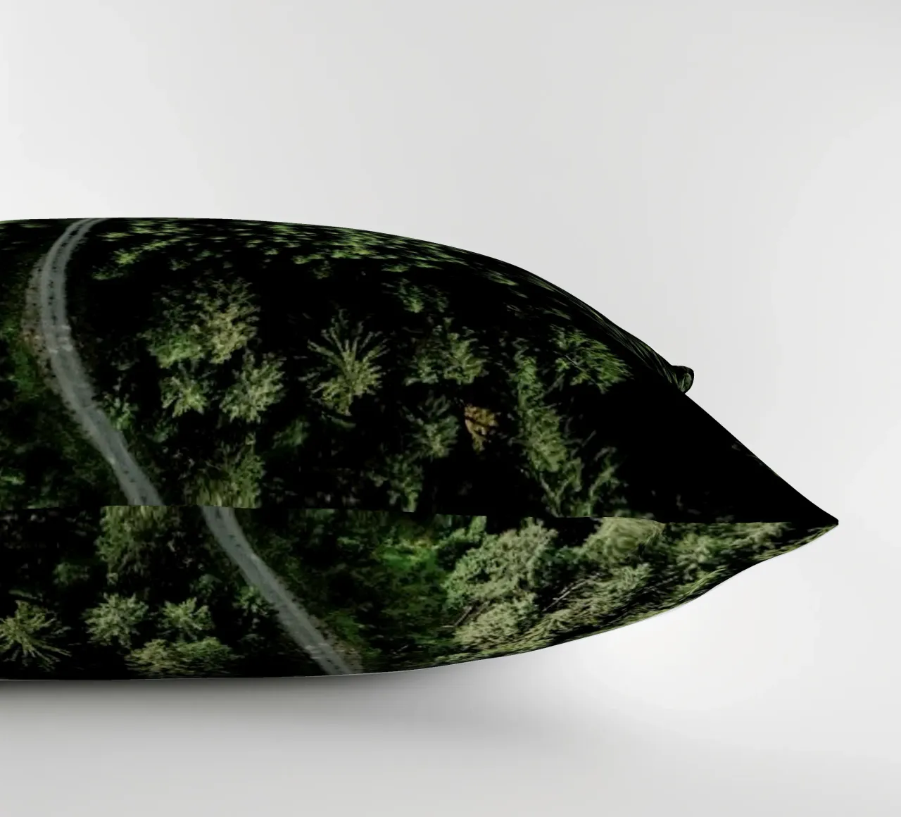Street Through The Forest - Edition 2 cuscino da Sebastian Hilgetag