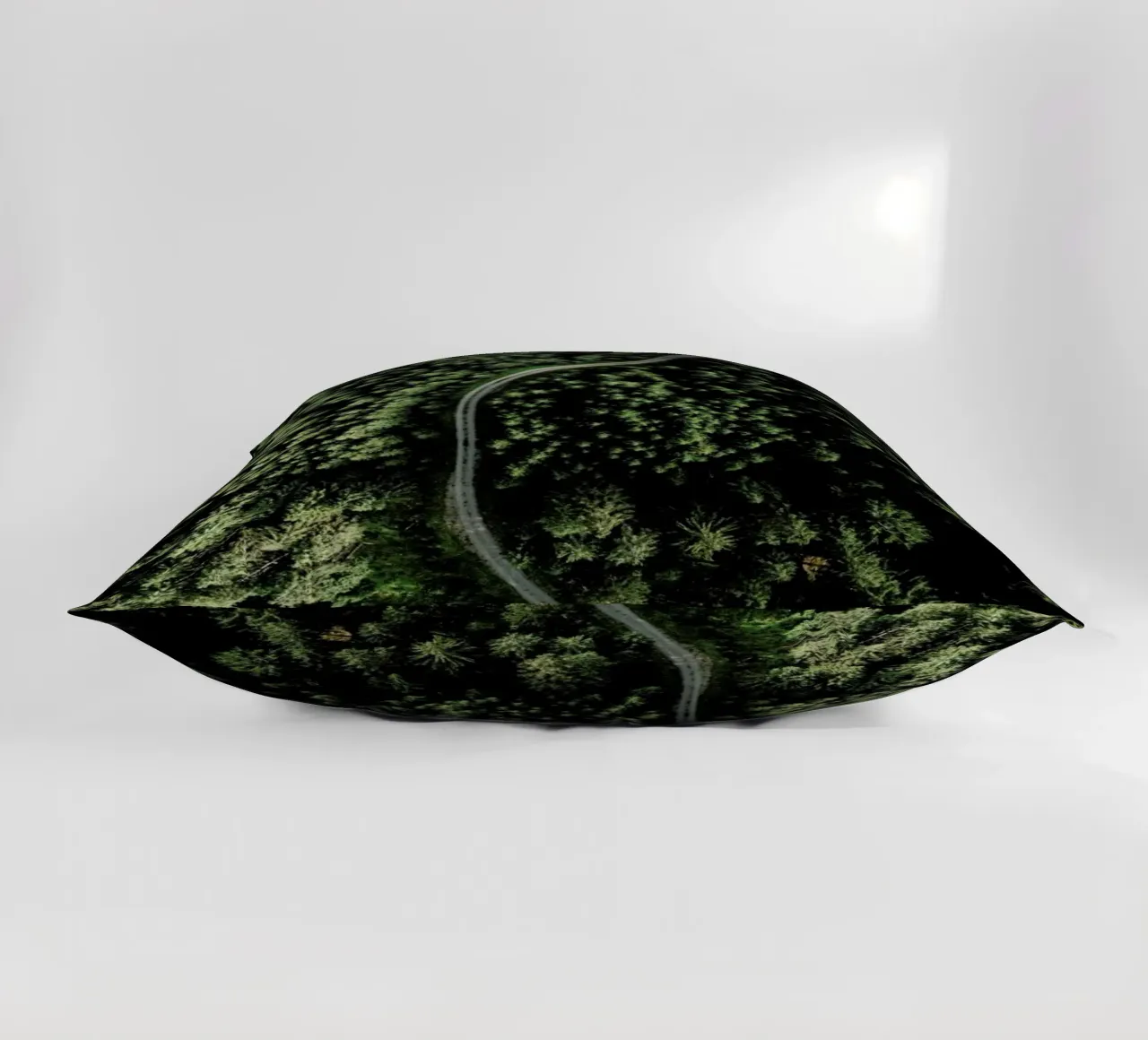 Street Through The Forest - Edition 2 cuscino da Sebastian Hilgetag