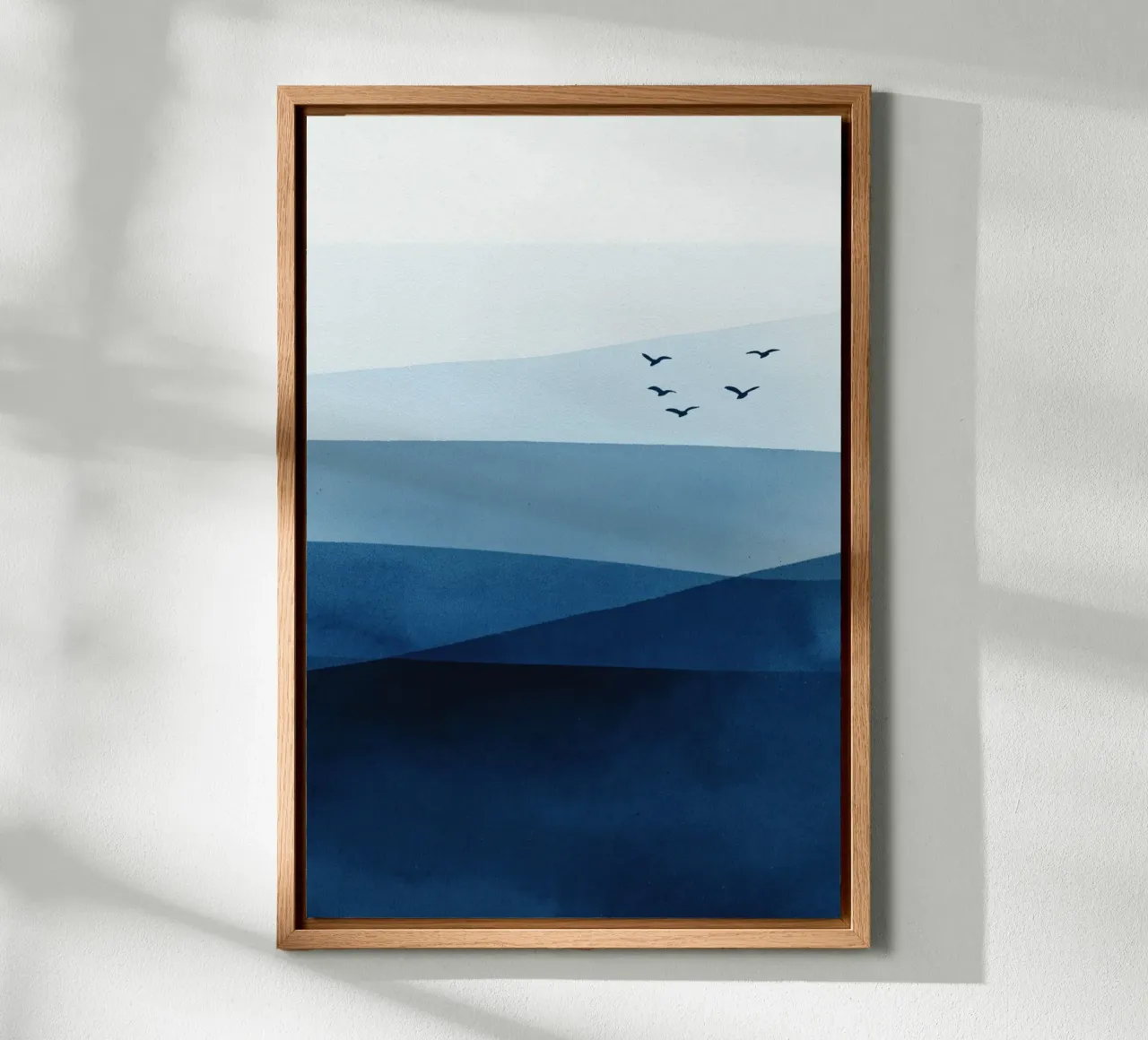 Blauer Farbverlauf Berglandschaft Kunst Leinwand mit Schattenfugenrahmen von Melloi Art Print
