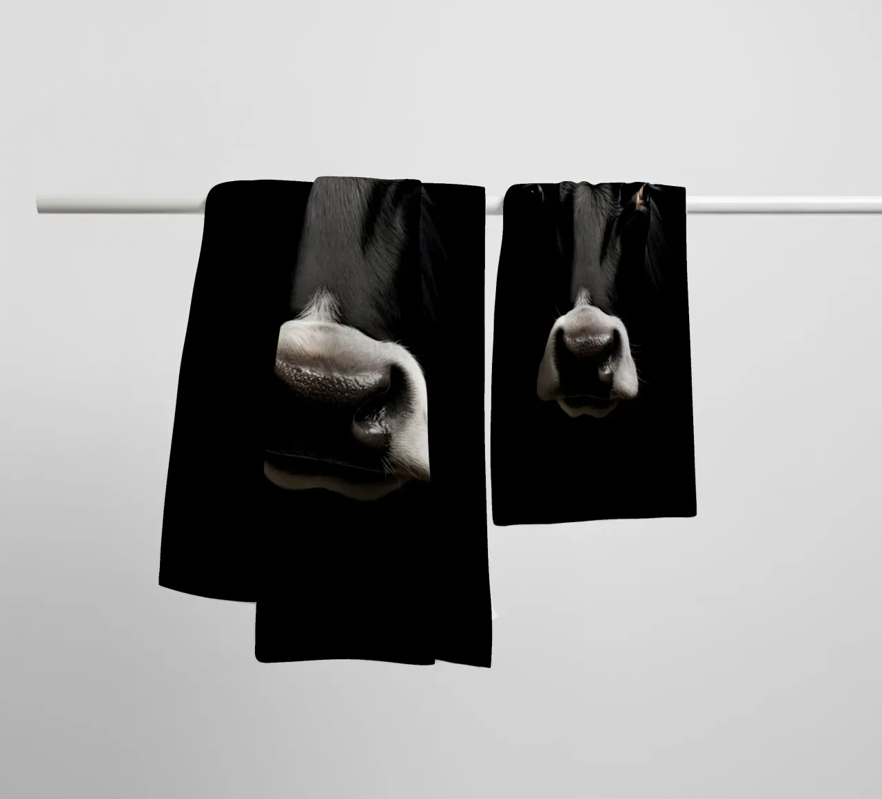 Mucca in bianco e nero asciugamano da bagno da Imagine