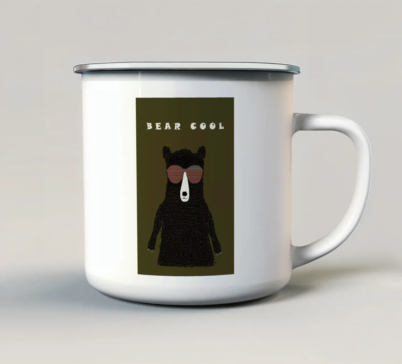 bear cool tazza in smalto da Brian Buckley