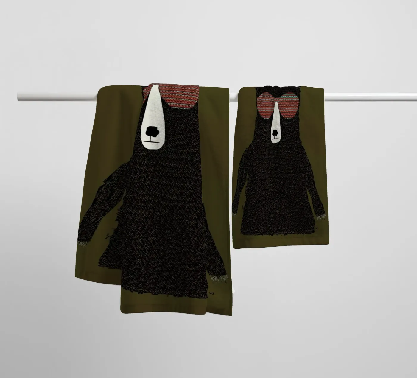 bear cool badhanddoek van Brian Buckley