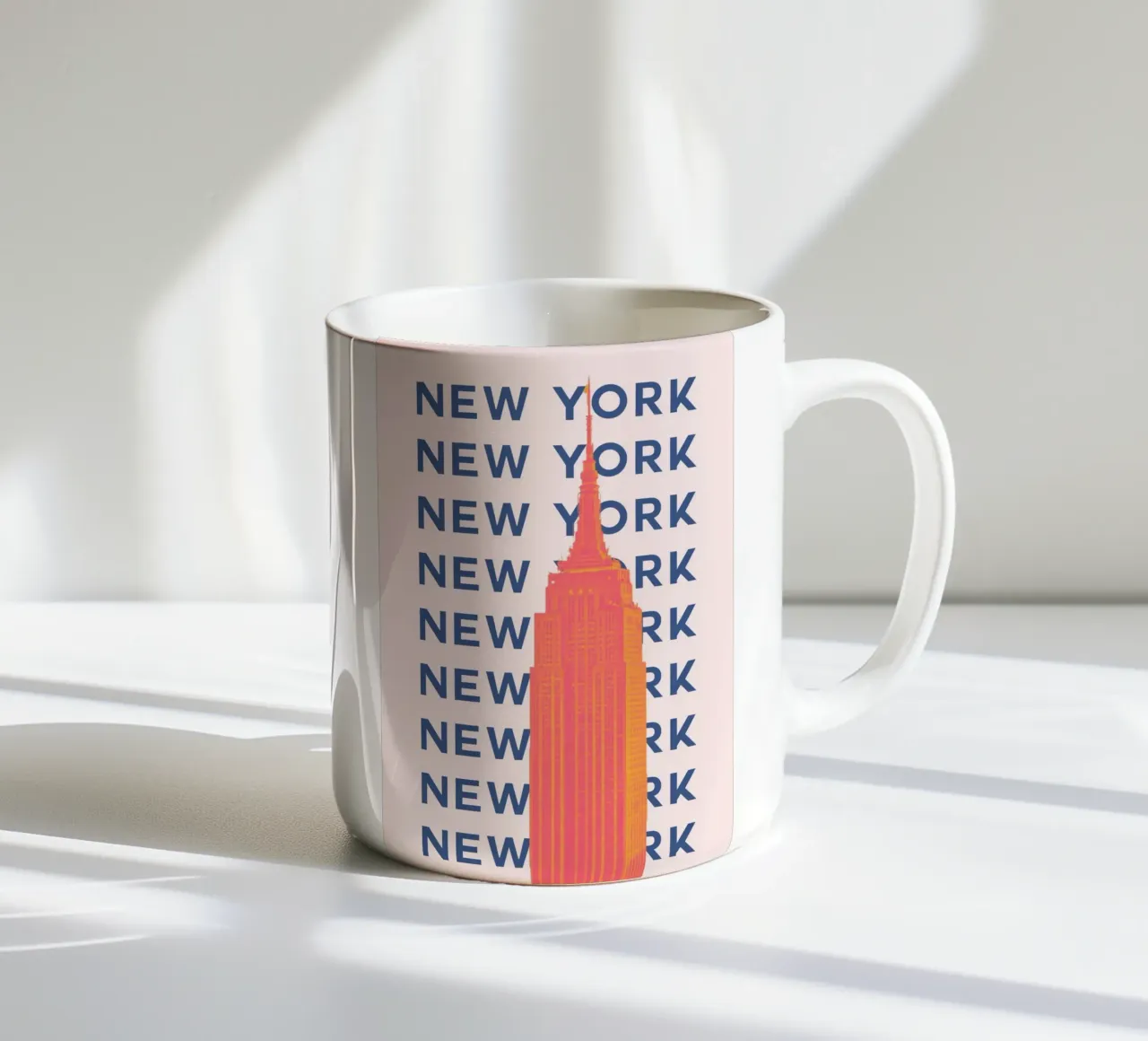 NYC Empire State: Poster iconico Pop Art - Audace, urbano, di tendenza tazza in ceramica da NorwesClub