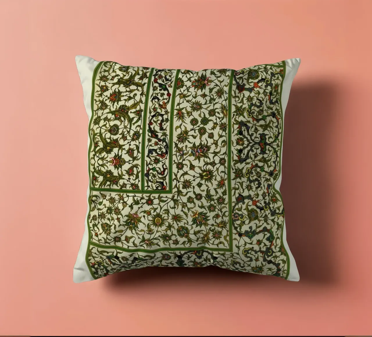 Racinet -  Indo-Persian Ornamental Pattern II cuscino da Vintage by JUNIQE
