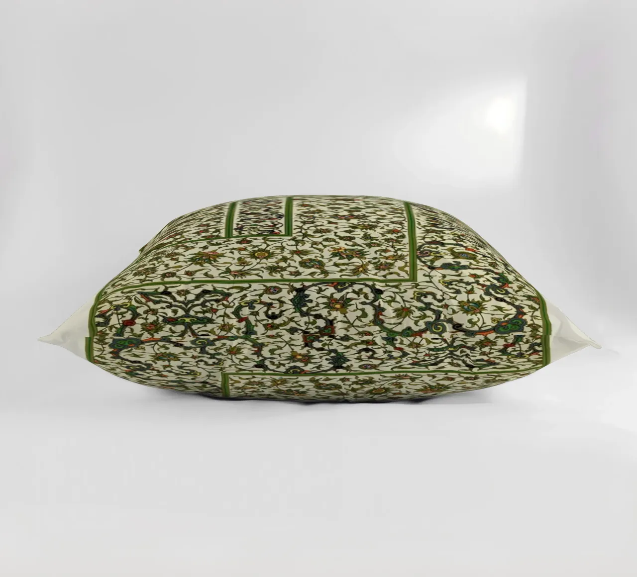 Racinet -  Indo-Persian Ornamental Pattern II cuscino da Vintage by JUNIQE