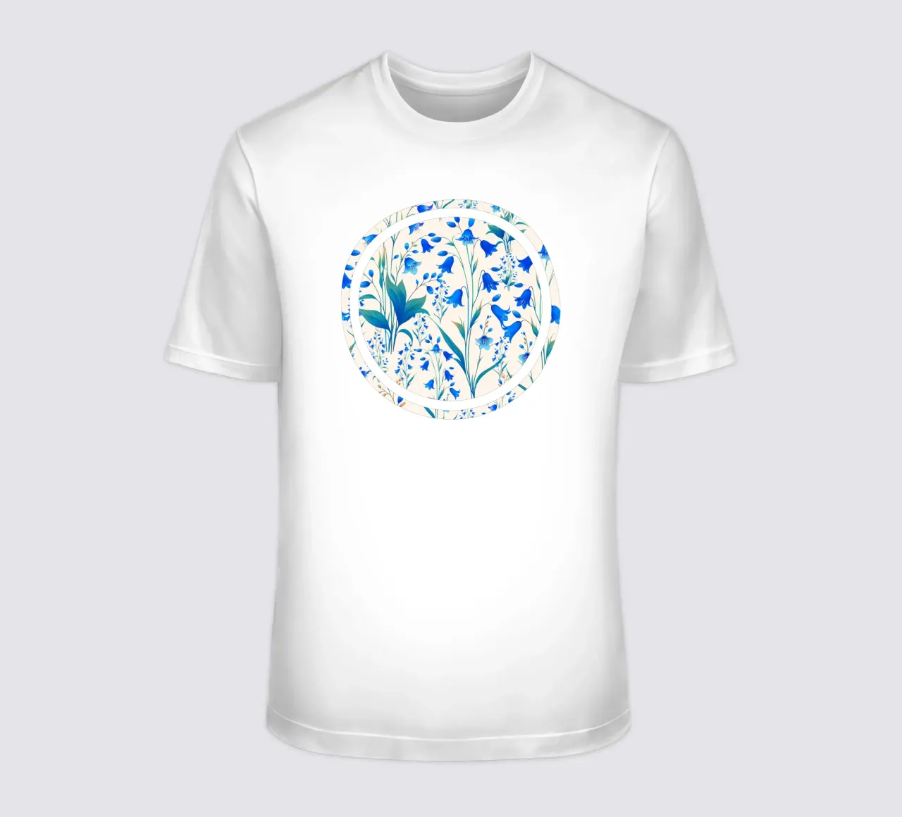 Campanule blu cobalto t-shirt da SilverPegasus