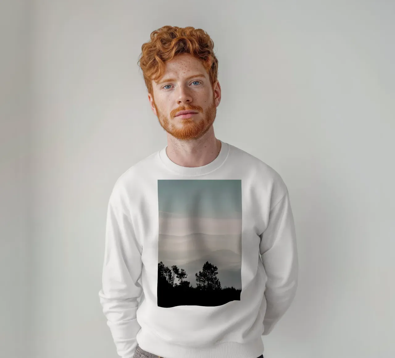 Mountain Range felpa da Ingrid Beddoes