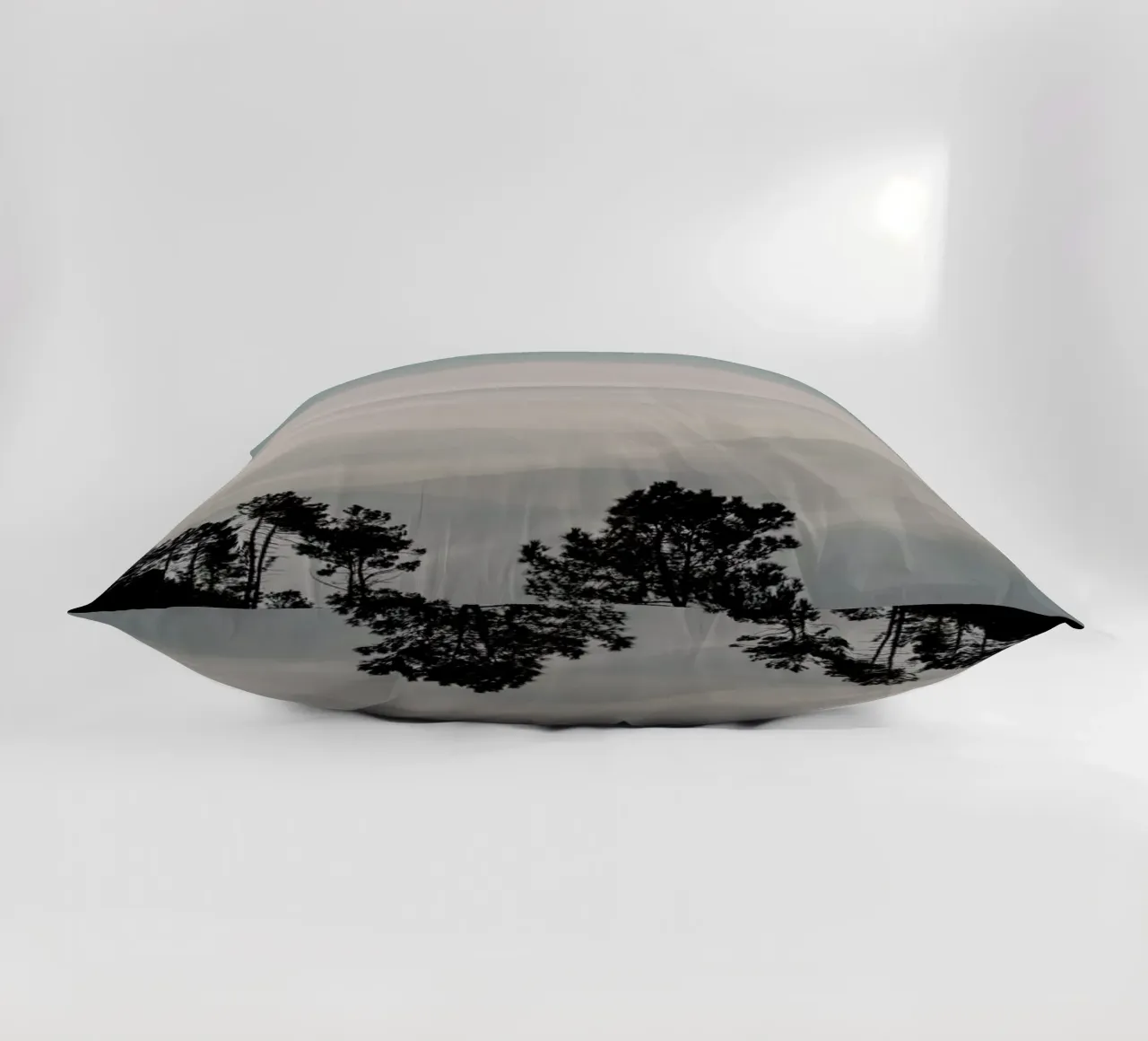 Mountain Range cuscino da Ingrid Beddoes