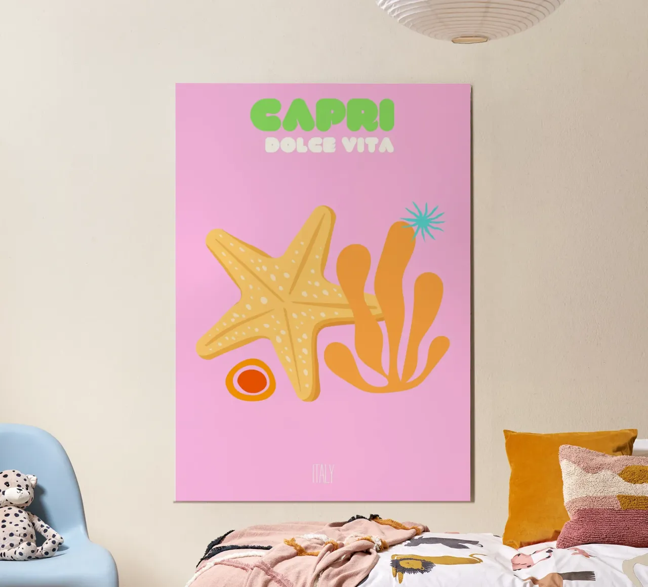 Dolce Vita Capri: Serenità di stelle marine e alghe - Italian Coas poster con telaio in plastica da NorwesClub