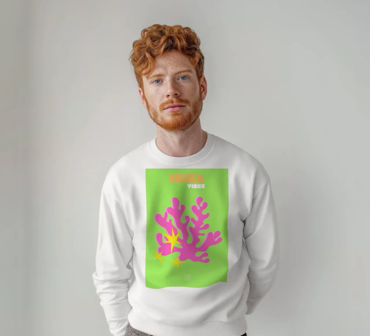 Ibiza Glow: Abstract Coral & Starburst Vibes - Neon Pop Art sudadera de NorwesClub