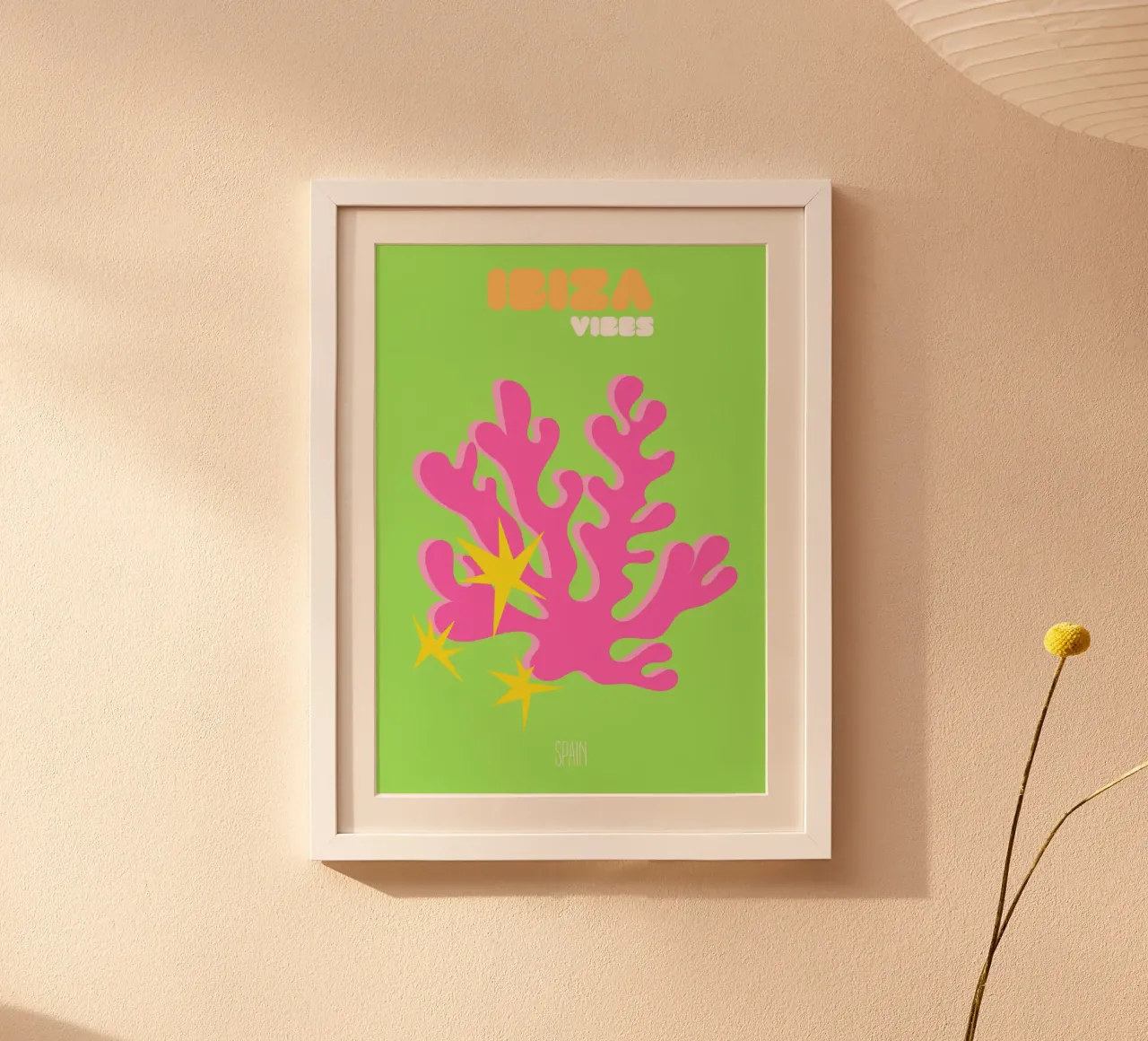 Ibiza Glow: Corallo astratto e vibrazioni di Starburst - Arte pop al neon poster da NorwesClub