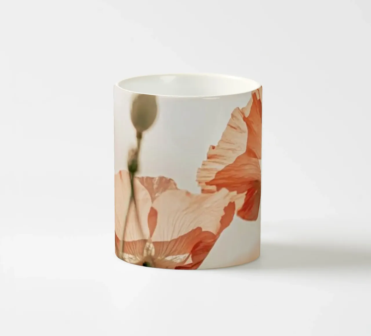 Sunkissed Flowers 1 tazza in ceramica da Monika Strigel