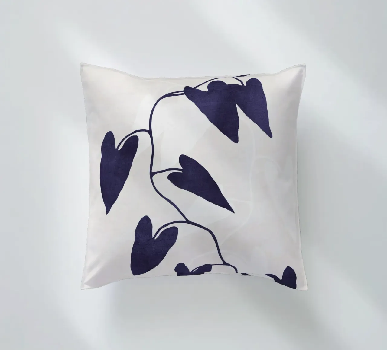 Abstract Botanical no. 8 Indigo cuscino da adrianooliveira