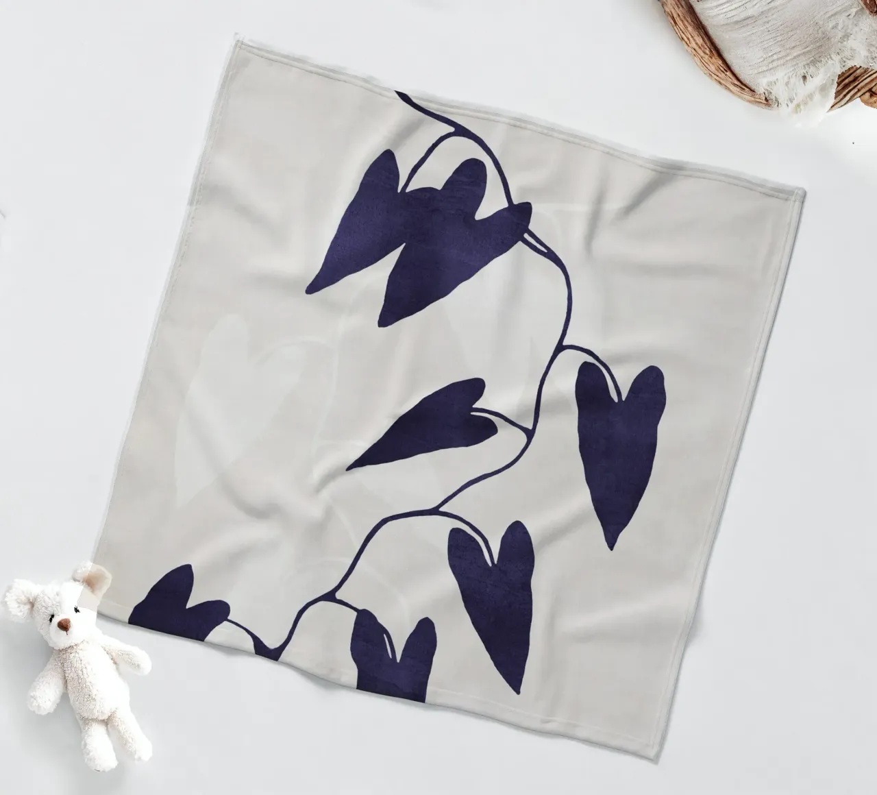 Abstract Botanical no. 8 Indigo coperta in pile da adrianooliveira
