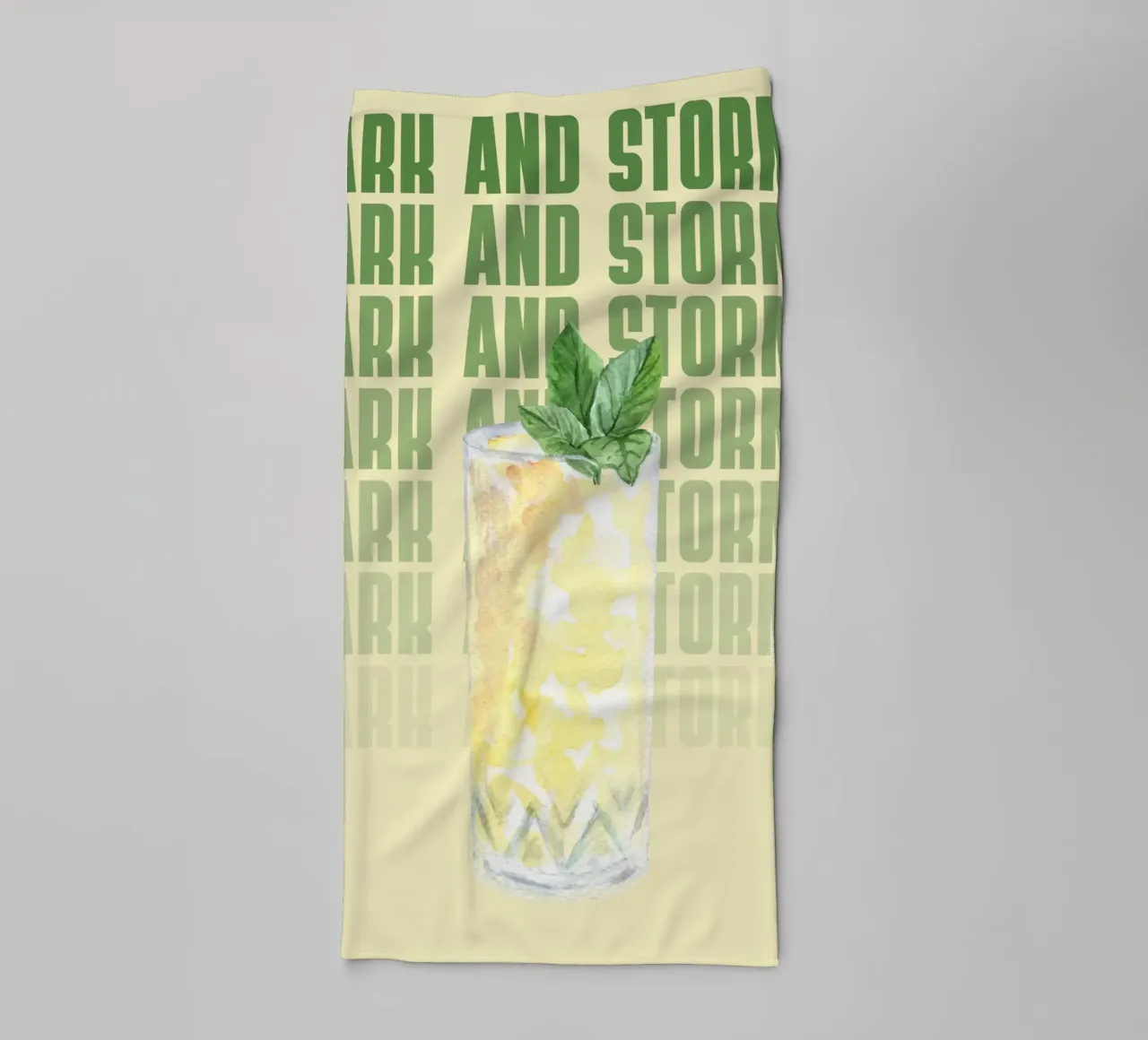 "Dark and Stormy Kunstdruck - Erfrischende und stilvolle Bar-Dekoration" Handtuch von NorwesClub