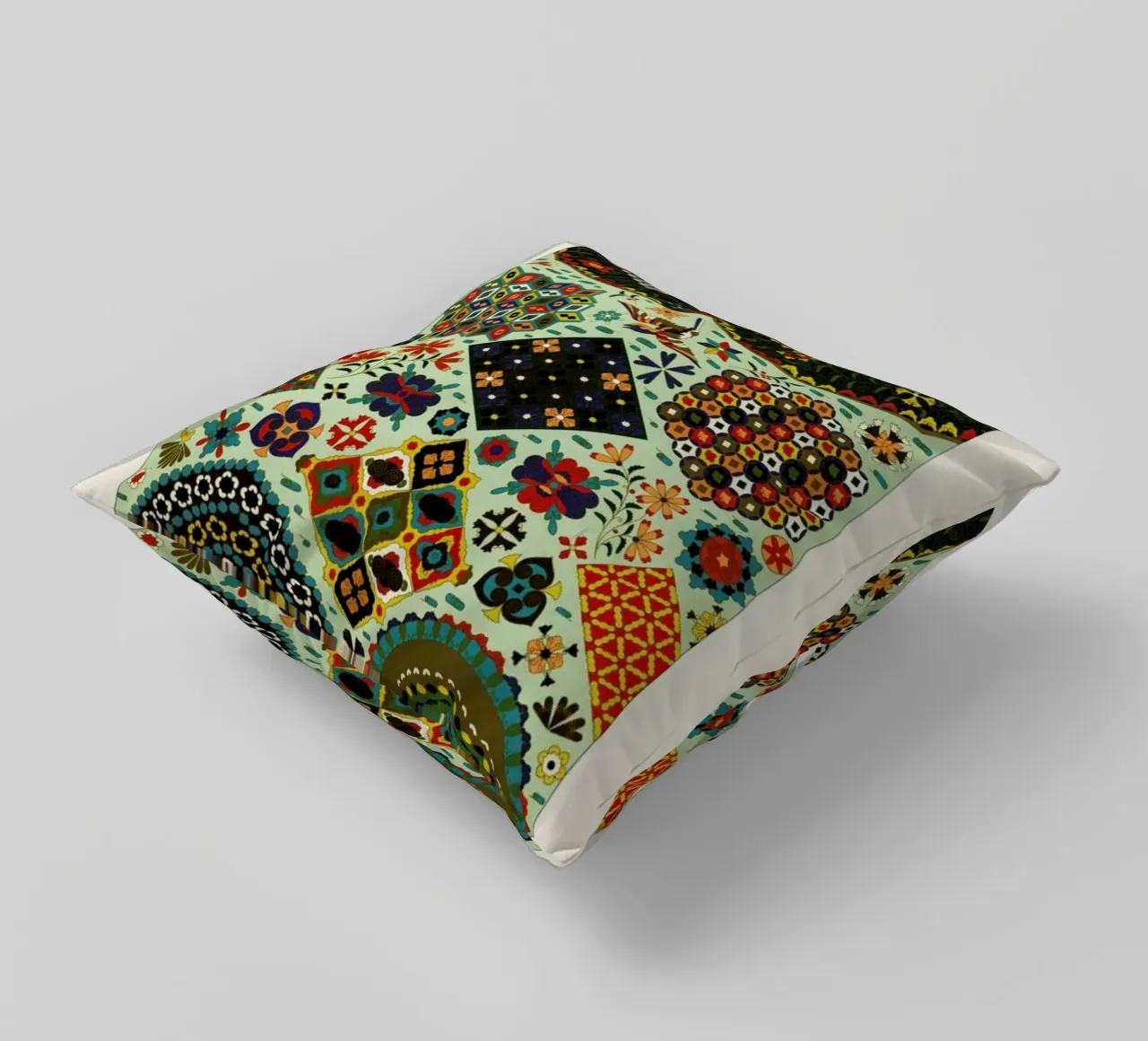 Racinet -  Japanese Ornamental Pattern cojín de Vintage by JUNIQE
