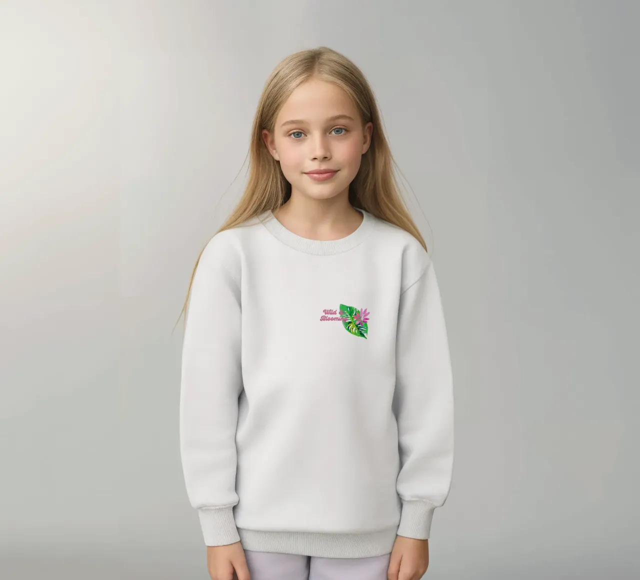 🌺🐆 Verträumter Leopard in tropischem Grün Kinder Sweatshirt von Trinkets NL Design Studio