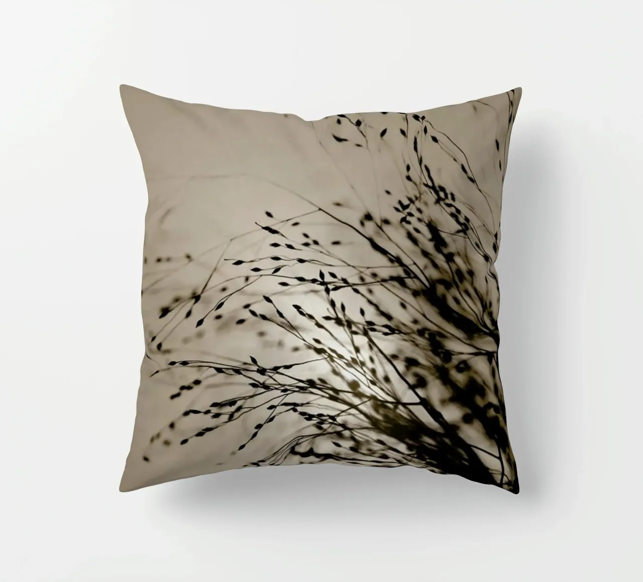 Brown Grass 2 cuscino da Monika Strigel
