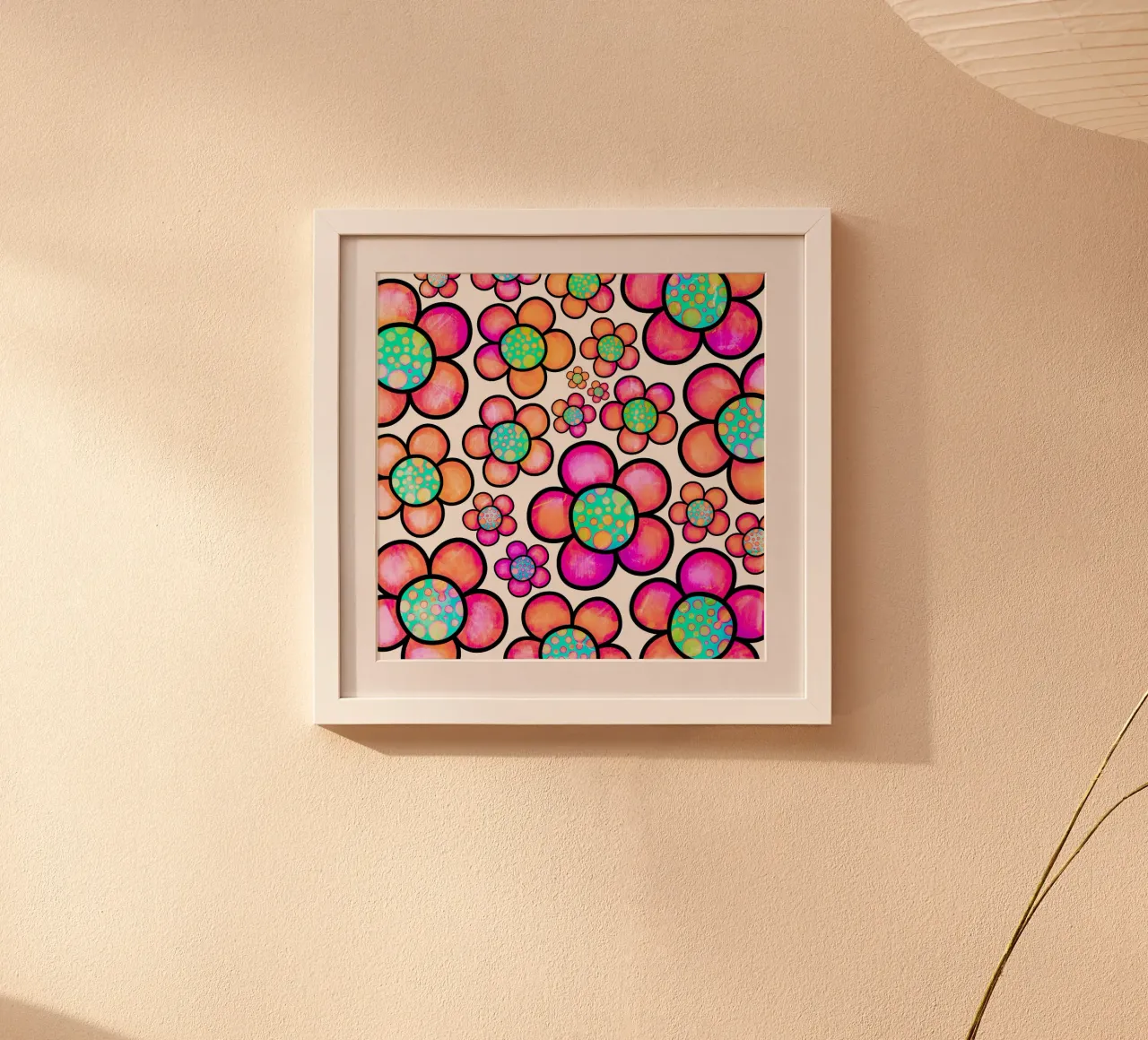 Scarabocchi di margherite stravaganti poster con telaio in alluminio da Botanical Pattern House