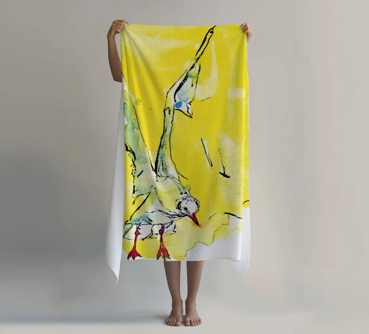 Bird In Flight With Yellow telo mare da Aviwe Apleni
