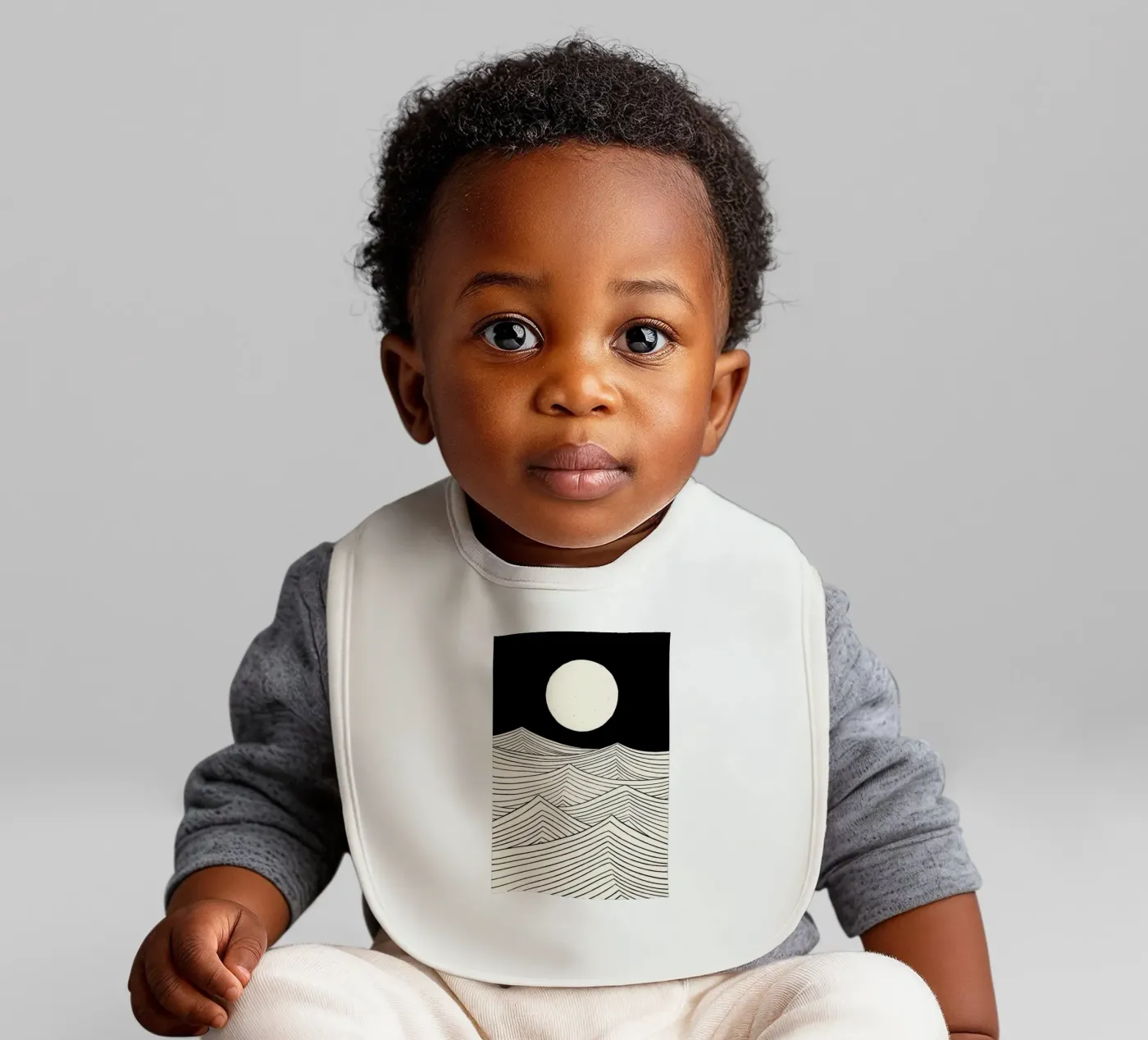 Lune baby bib by Graphite