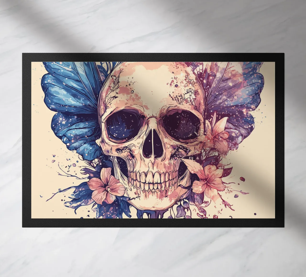 Teschio con ali di farfalla e fiori zerbino da pixelbull - medieval art and more