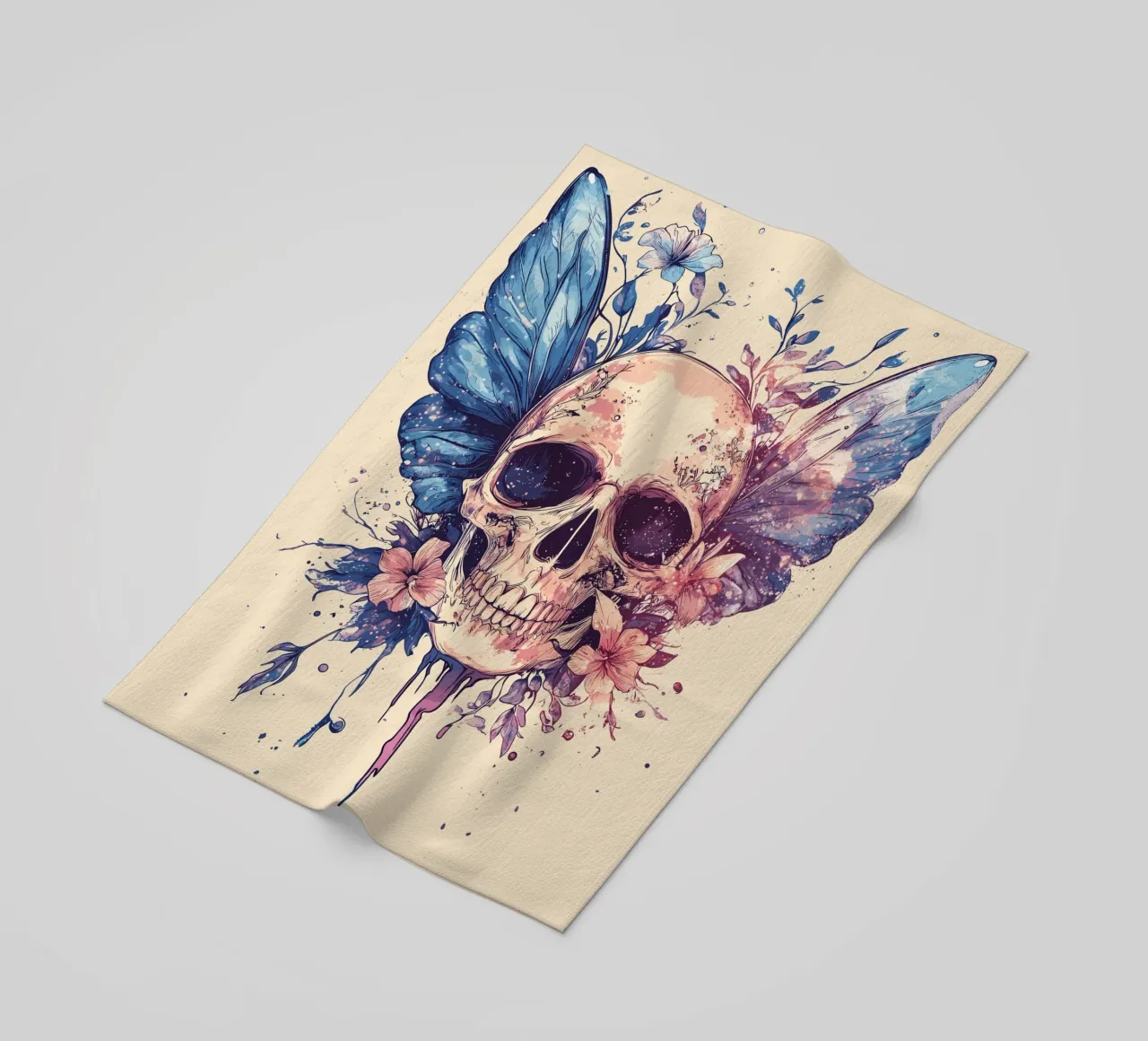 Teschio con ali di farfalla e fiori telo mare da pixelbull - medieval art and more