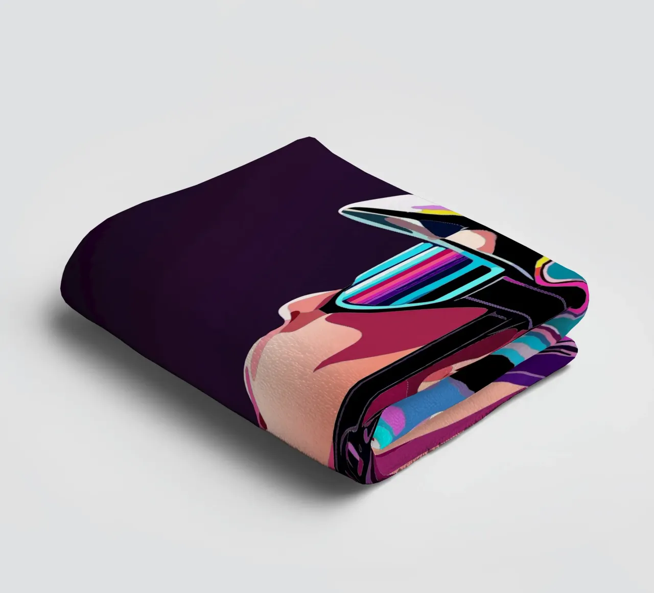 Starkes Rennrad Design – Stilvolle Radfahrerin in Action towel by Radkunstwerk