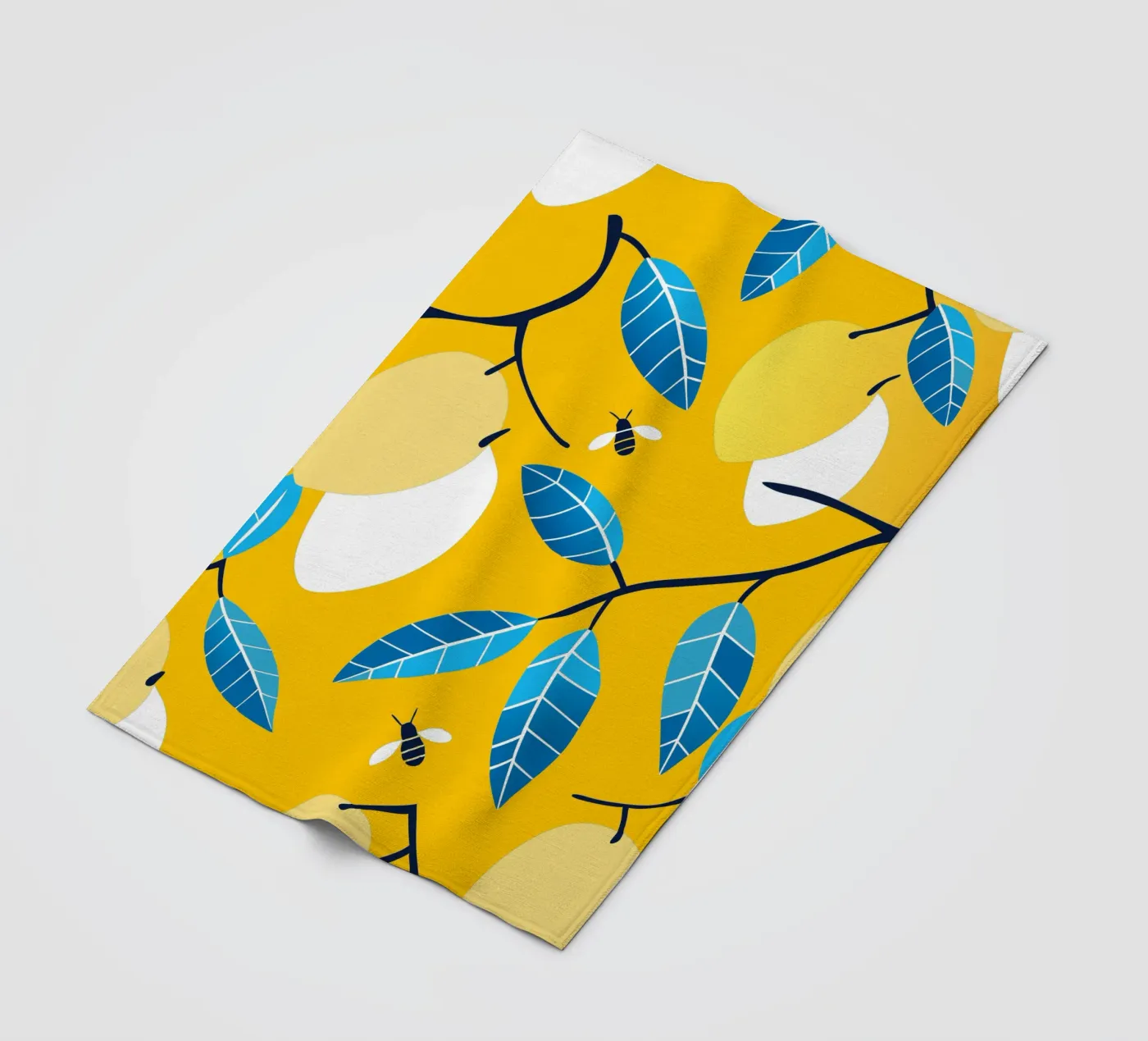 Lemon And Bees Fleecedecke von TODAY'S SHOP