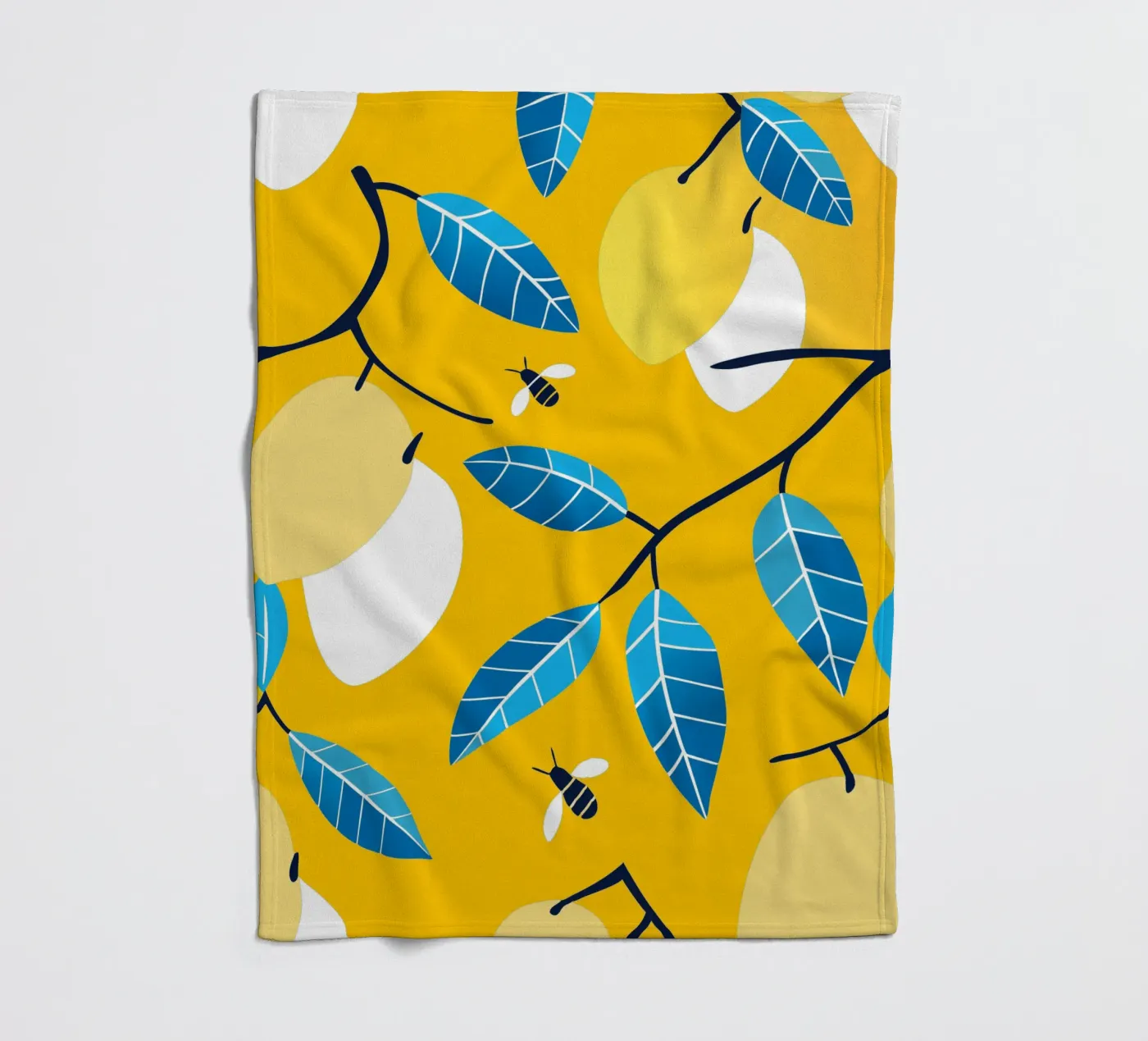Lemon And Bees Fleecedecke von TODAY'S SHOP