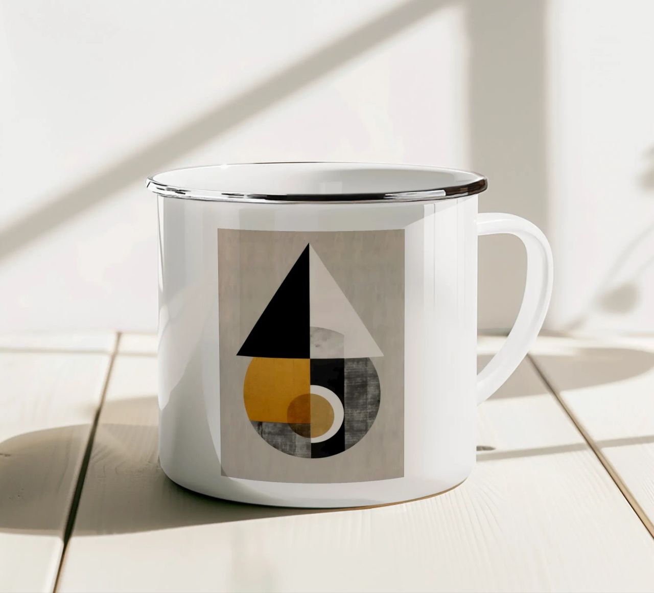 triangolo cerchio forme geometriche composizione astratta tazza in smalto da James Isaac Jackson