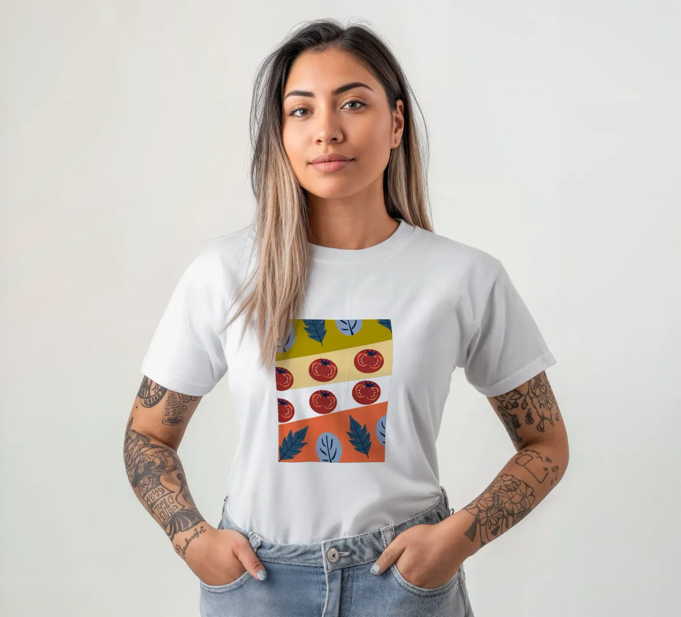 Tomato Pattern t-shirt da TODAY'S SHOP