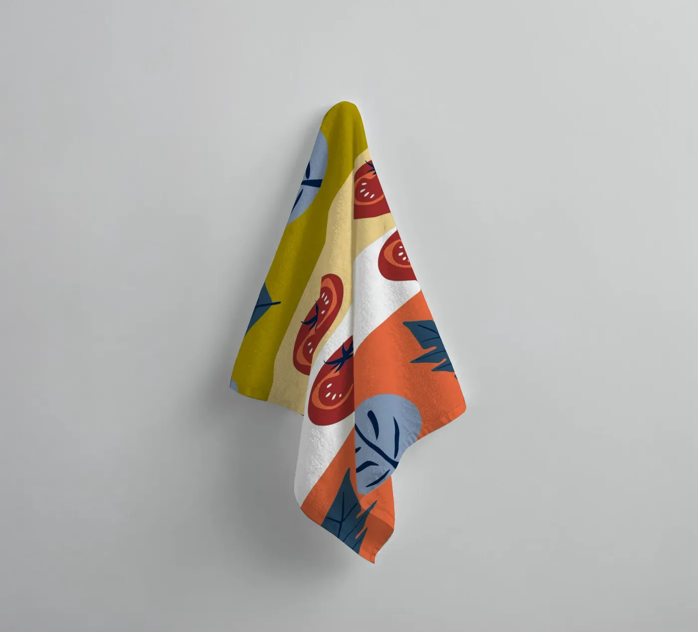 Tomato Pattern towel by TODAY'S SHOP