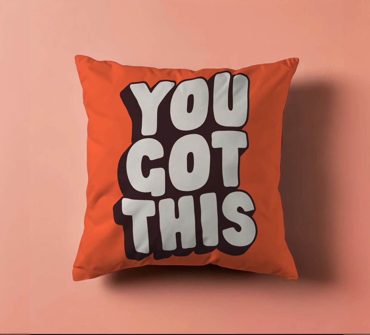 Impression Typographique Motivationnelle Noir Blanc Rouge coussin de THE MOTIVATED TYPE