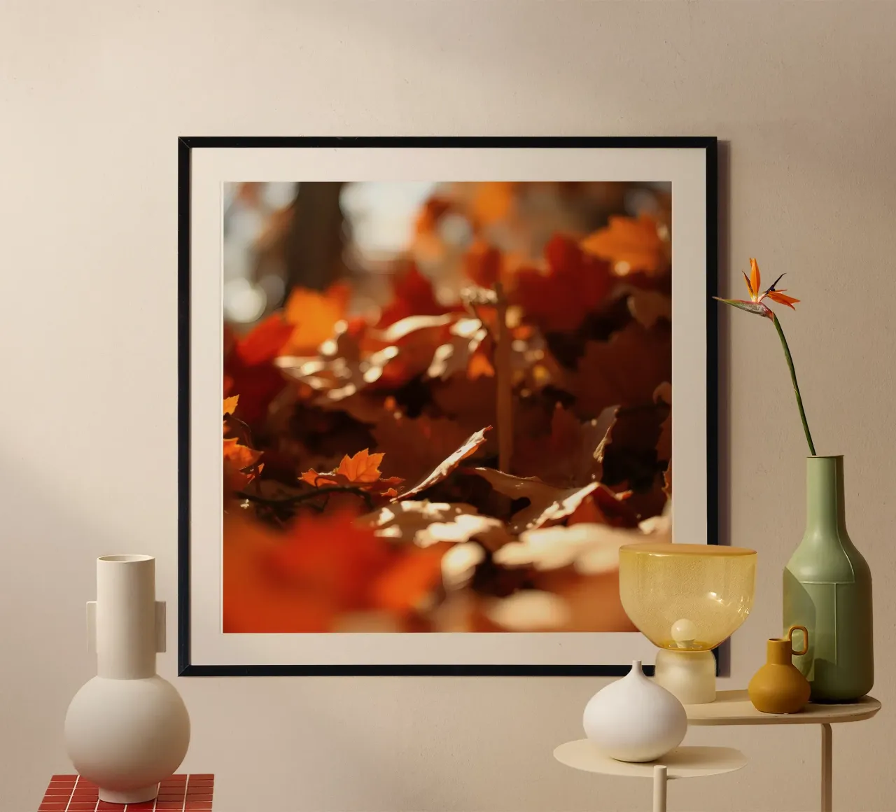 le foglie d'autunno ricoprono il terreno in un parco tranquillo poster da DesignDoodle