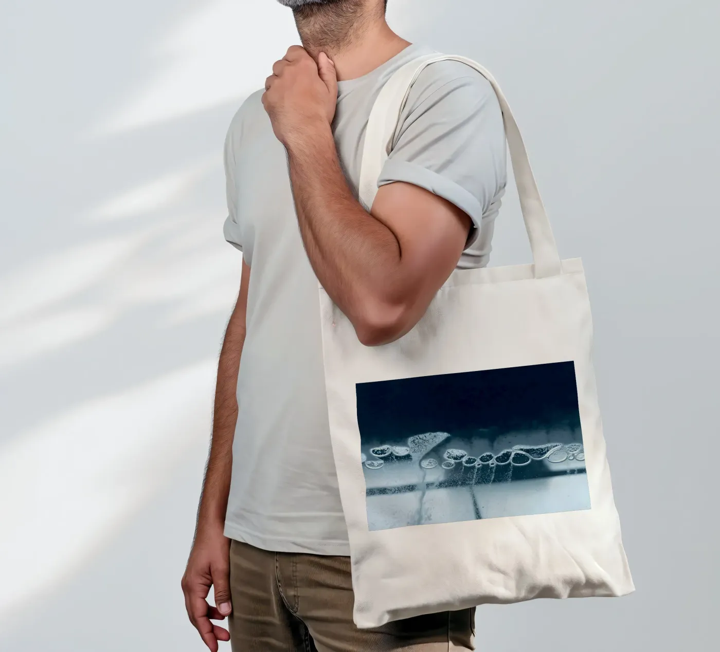 Bubbles tote bag by Inge Hauser Illustration