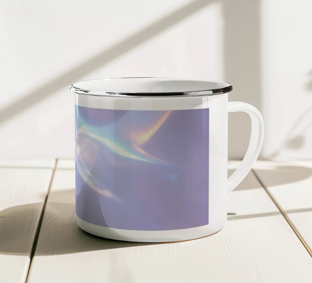 surface reflétant des couleurs et des motifs doux mug en émail de DesignDoodle