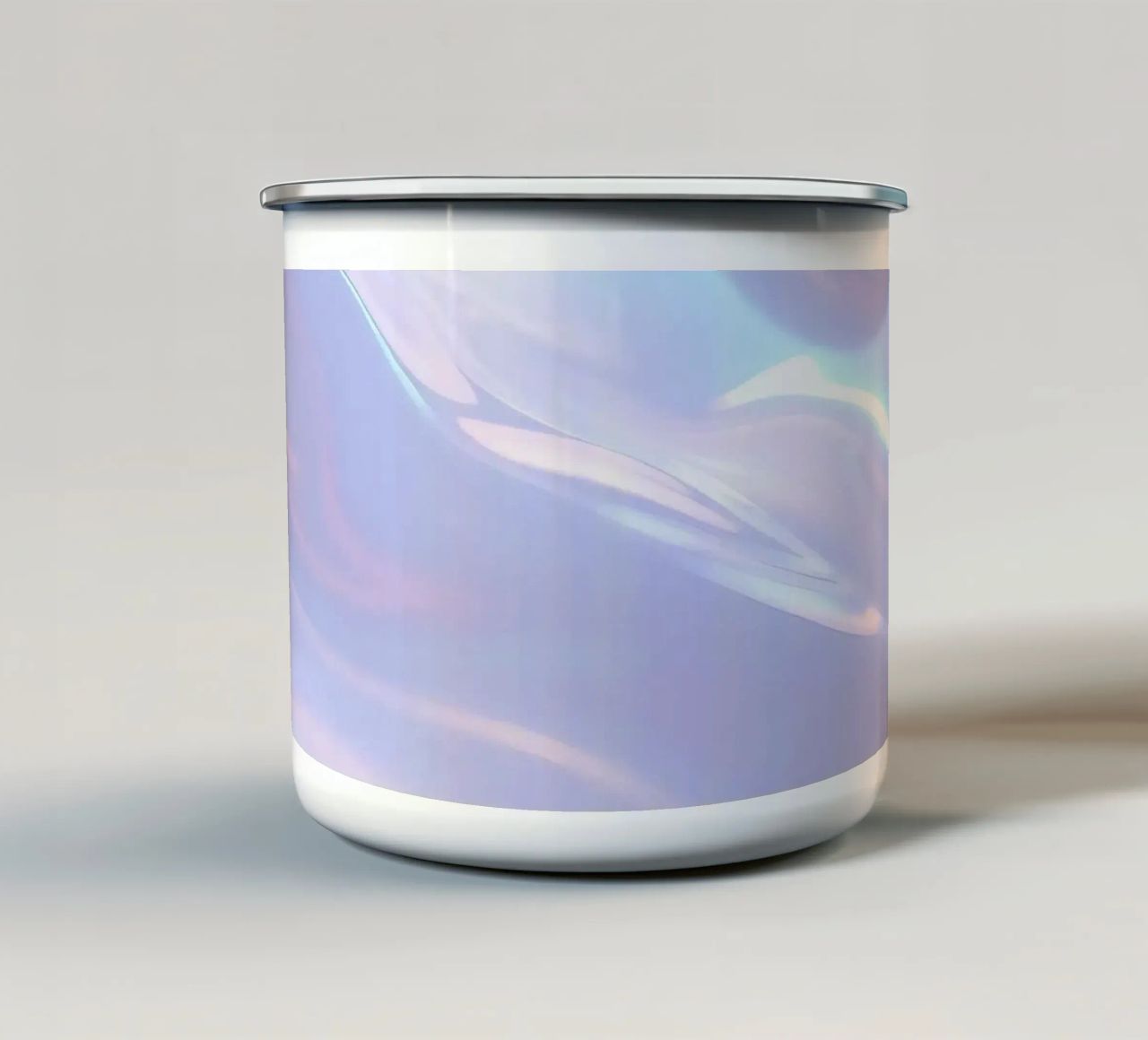 surface reflétant des couleurs et des motifs doux mug en émail de DesignDoodle