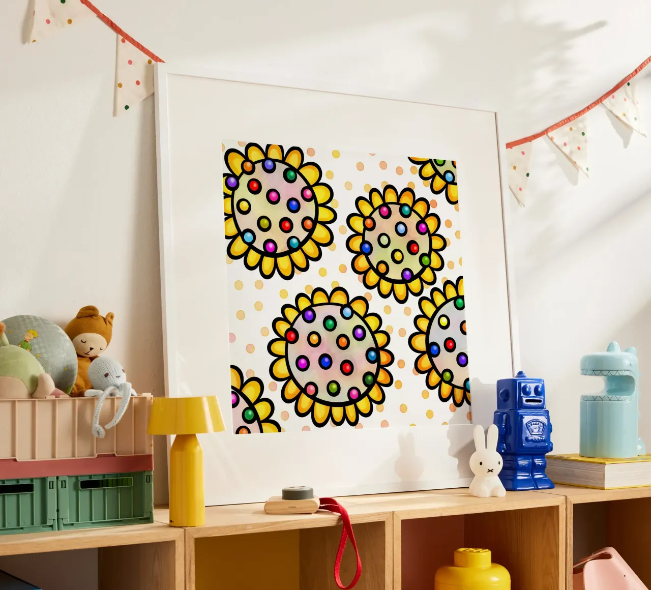 Margherite Inky Pop poster con telaio in legno da Botanical Pattern House