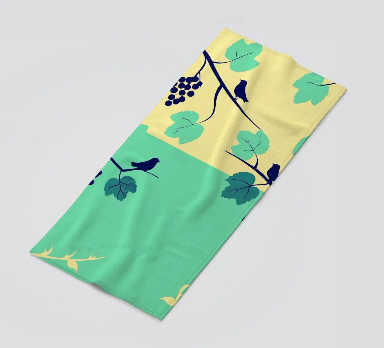 Albero dell'uva e uccello telo mare da TODAY'S SHOP