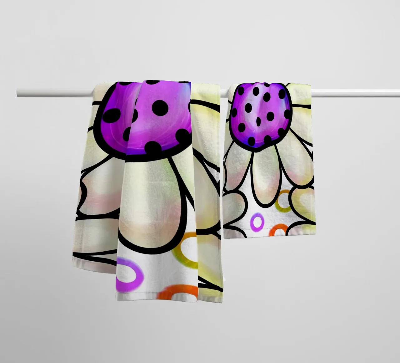 Margherite Inky Pop asciugamano da bagno da Botanical Pattern House