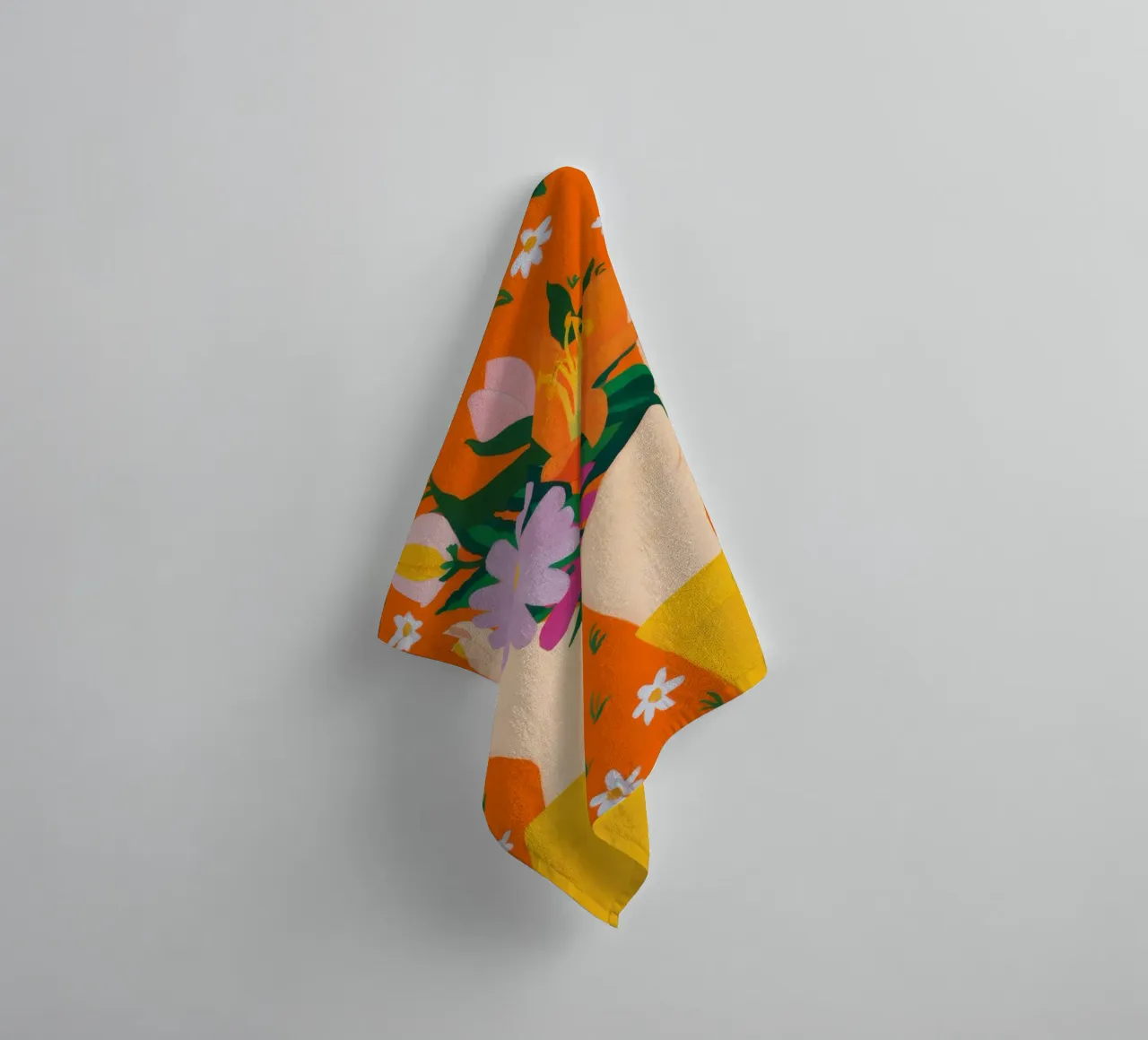 Mani dell'amore floreale asciugamano da bagno da Petal Canvas